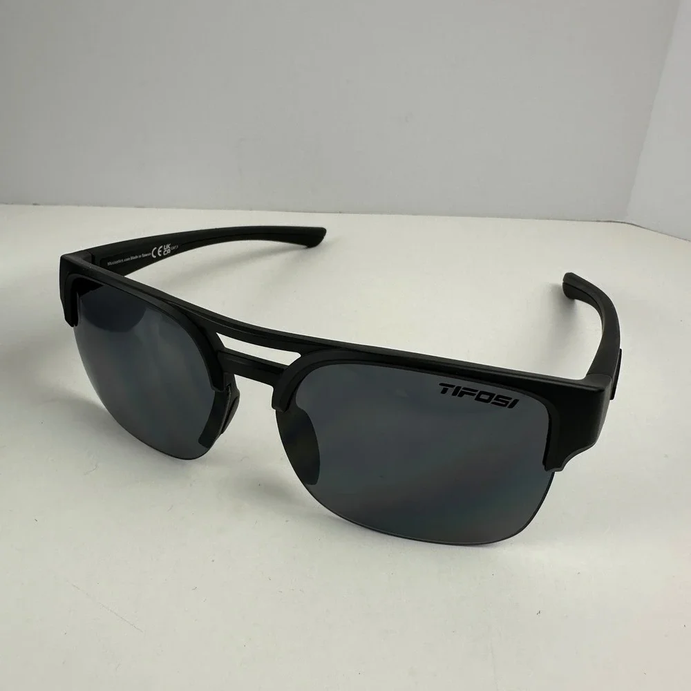 Tifosi Salvo Sunglasses Matte Black Sport Performance Shades UV Protection Case